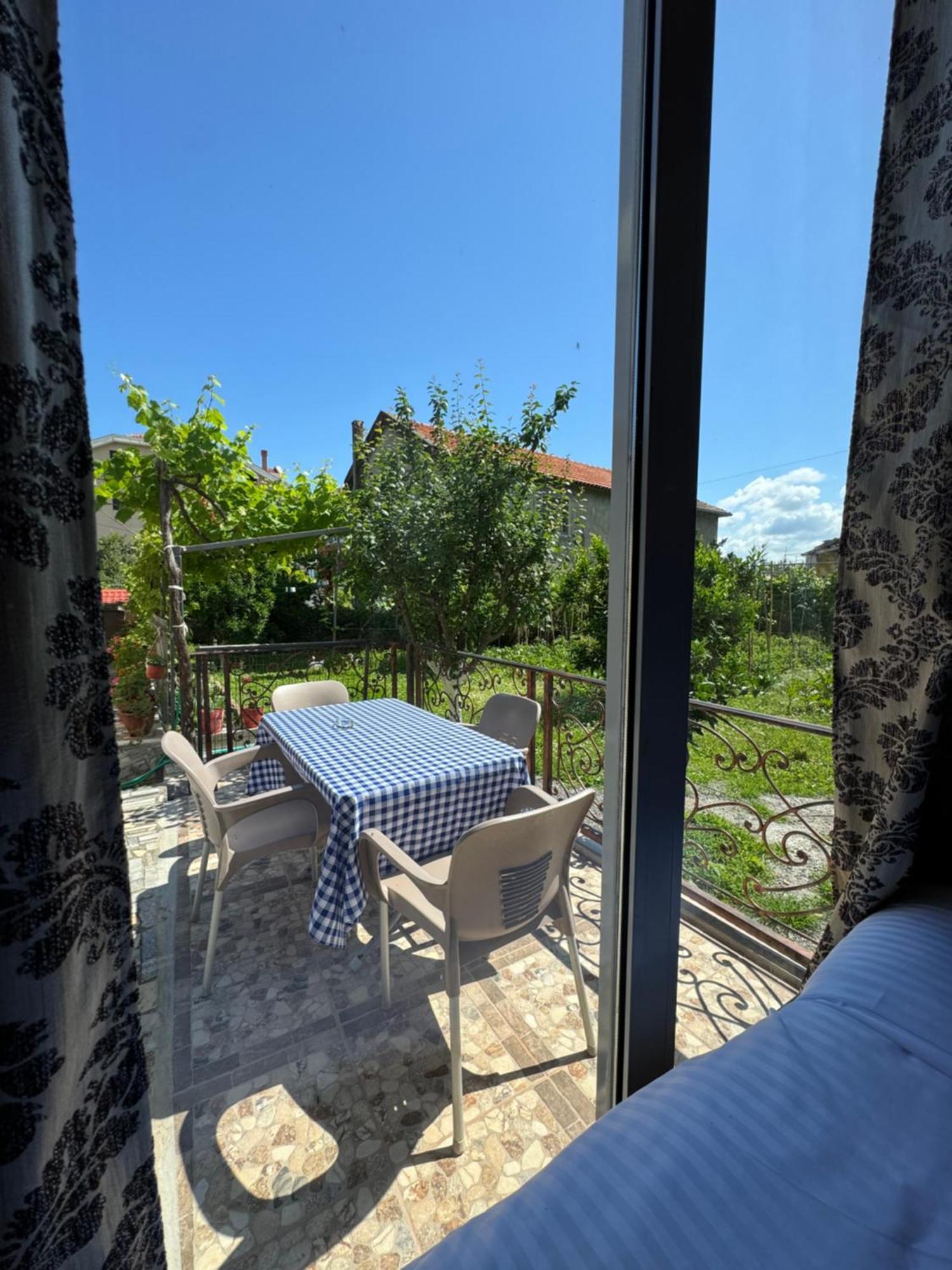 Lake Bliss Cabins Σκόδρα Εξωτερικό φωτογραφία